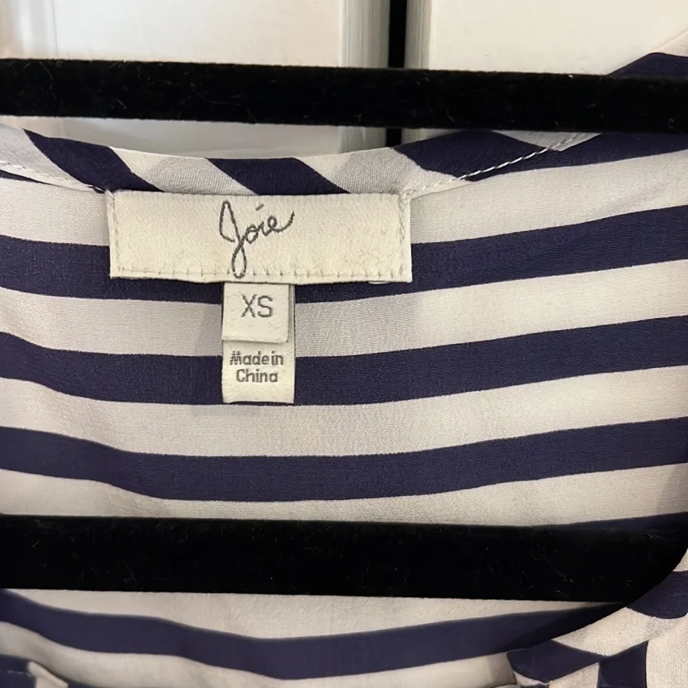 Joie silk tank button down with tie - Picture 3 of 6